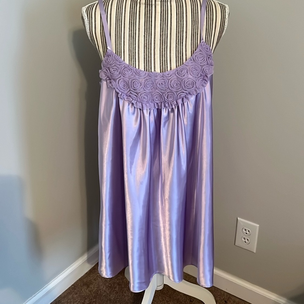 Flora Nightie Size Medium